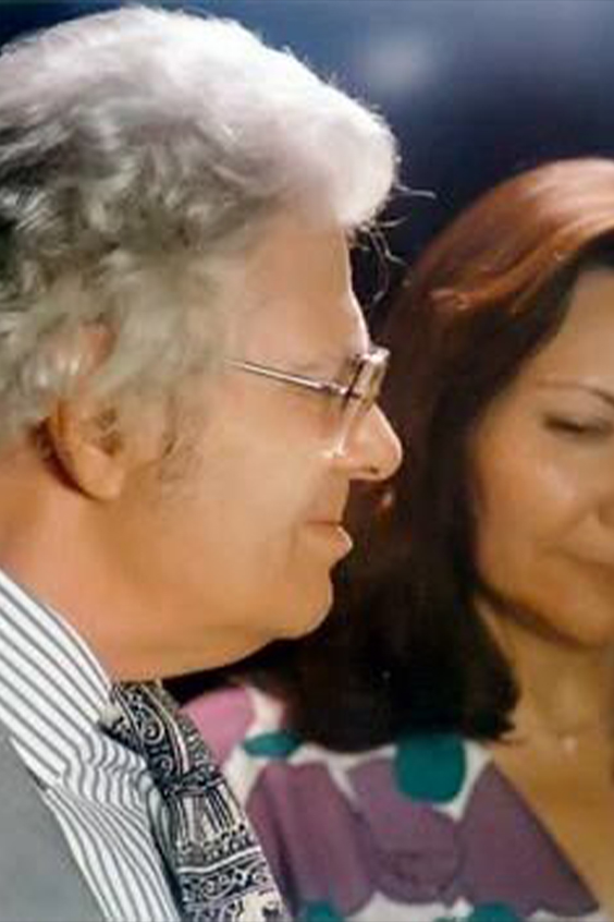 آواز در باد خوانشی از یک شعر شاملو