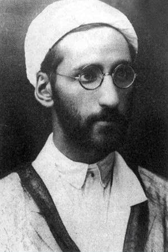 سیری در خاطرات علی دشتی
